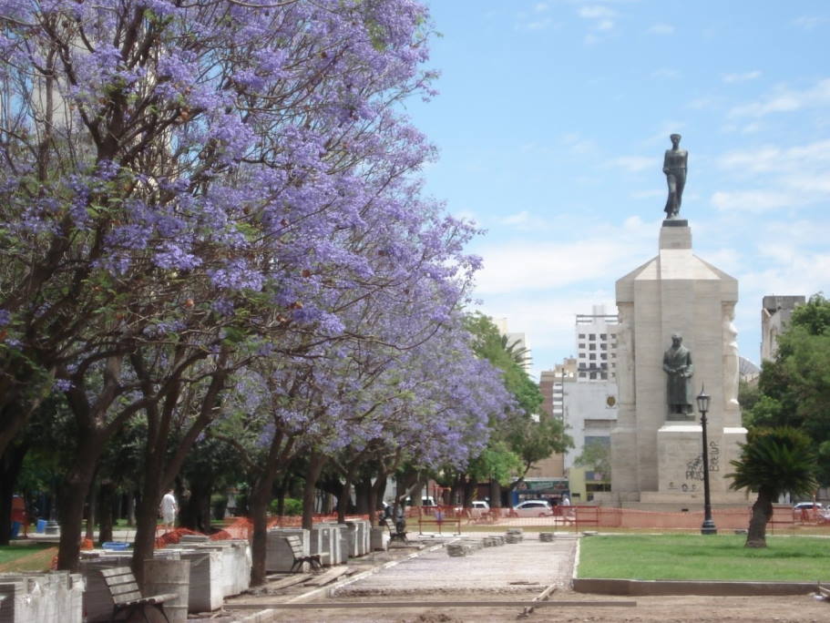 Vista de la palzas central de Bahia Blanca